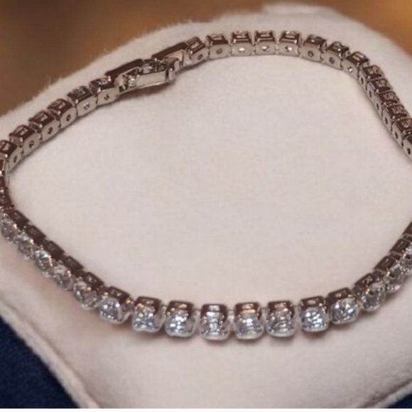 925 Sterling Silver CZ Diamond Tennis Bracelet - Picture 13 of 13